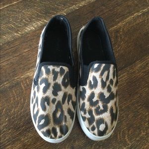Animal print slid-one, Ladies size 8.5